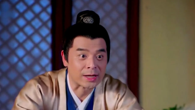 楚乔传:宇文怀正在房中喝酒,管家朱顺进房通报