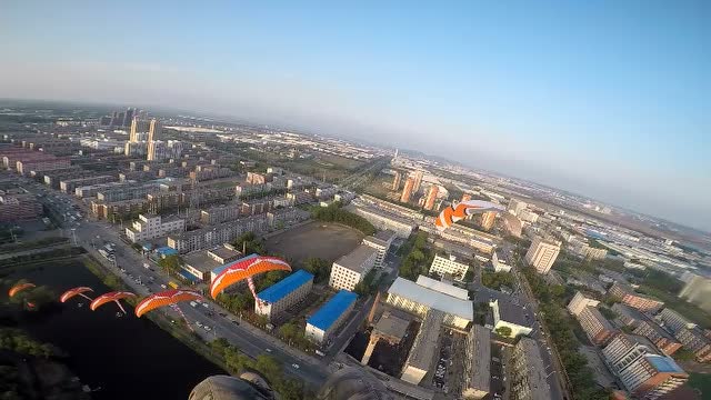 沈北新区虎石台首届文化体育艺术节--飞虎动力伞飞行表演