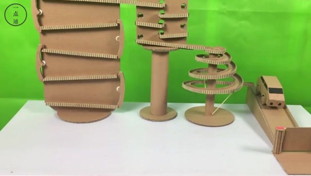 创意游戏diy用纸板制作仓鼠球小游戏手工教程