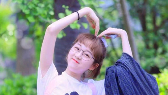 《创造101》李子璇表演魔性改编版《海草舞》,堪比国外的锤子舞!