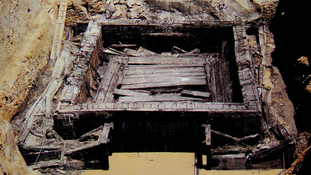 寿县瓦埠湖底古墓图片