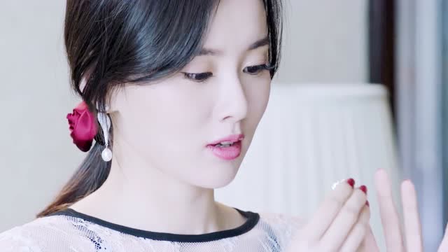 秦樱素发现现在江村对自己特别好