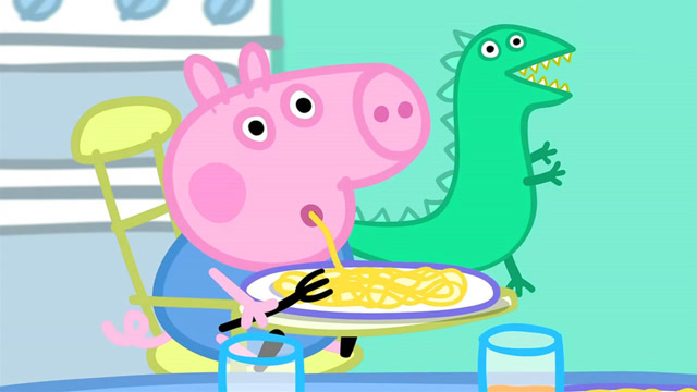 小猪佩奇一家人在吃早餐佩奇和乔治需要多吃面条才能长高