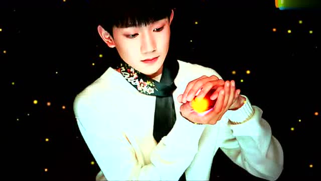 tfboys 年末新歌来袭《萤火》mv