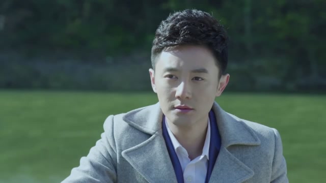 《喋血长江》莫英豪意志有点消沉向小寒耐心静静陪伴左右