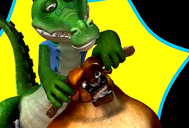 熊出没:熊二发现老鳄晚上鬼鬼祟祟的在院子中.