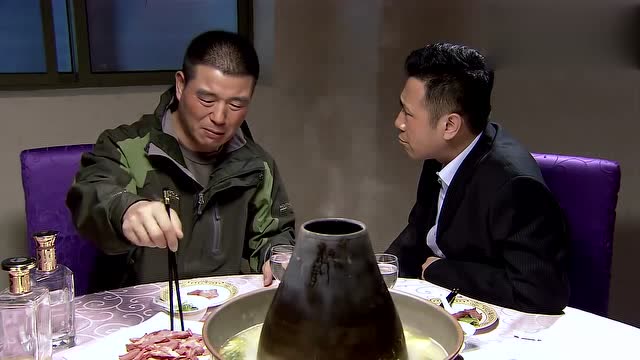 康团长上了范天雷老狐狸的套,就等着康团长这句话呢!