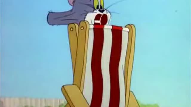 猫和老鼠:叫你还没事乱吃东西,这下连肚子都破了吧!到处流水