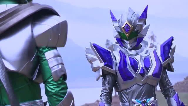 端木变身为驮拏多对战酷雷伏铠甲!上来就战斗!