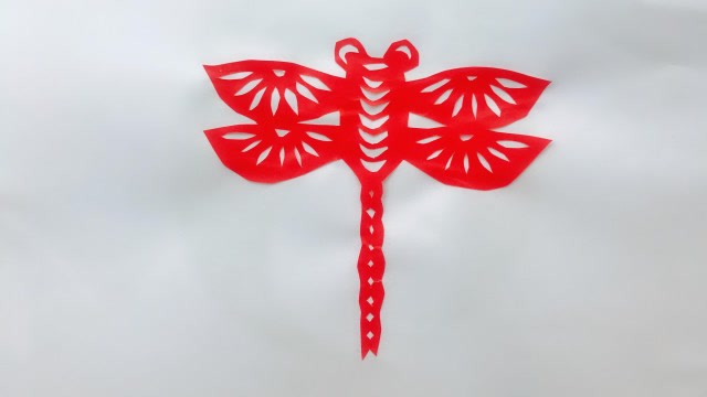 刻纸教程:教你做一只漂亮的蜻蜓刻纸,方法简单易学!