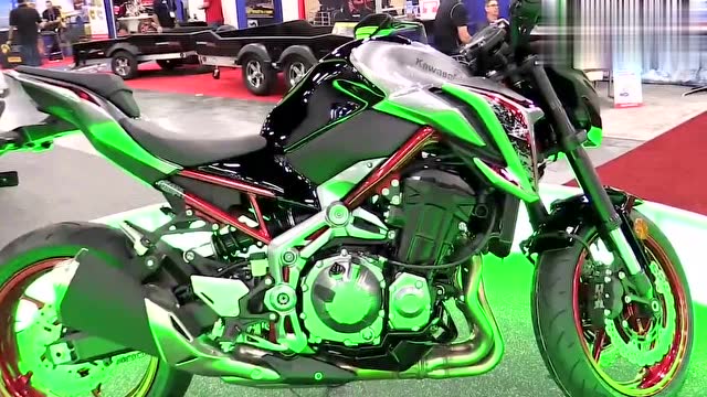 川崎最热销车型,2019款川崎忍者z900 abs,绿黑搭配妖气十足