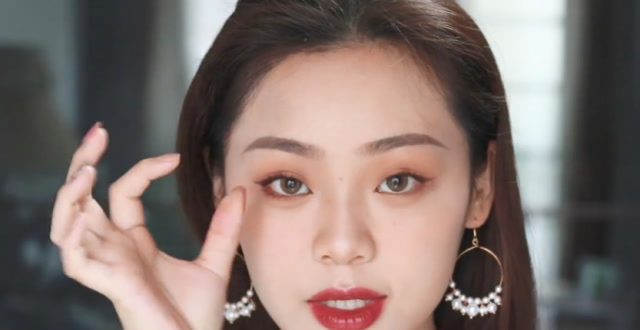 包眼头宽眼距妹子的福利,袖袖姐毫无保留的放大双眼干货来啦!