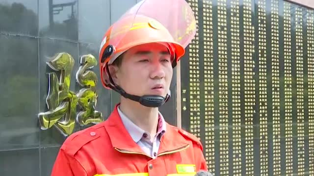 周鹏烈士今日安葬于市烈士陵园