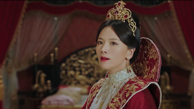 《凤弈》 皇后朝服真的能压制邪祟这么神奇