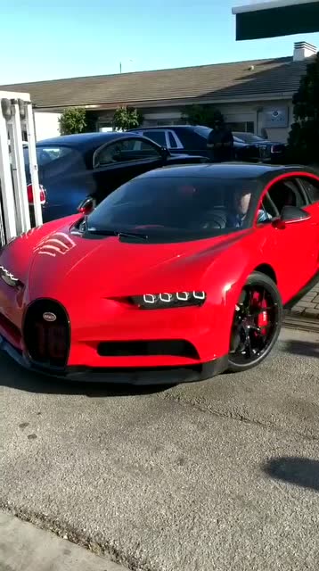 全球限量500台的布加迪,裸车价2000万,有钱都买不到!