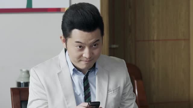 我的博士老公:李乐给梁老师发来了微信,希望明天可以和他见个面