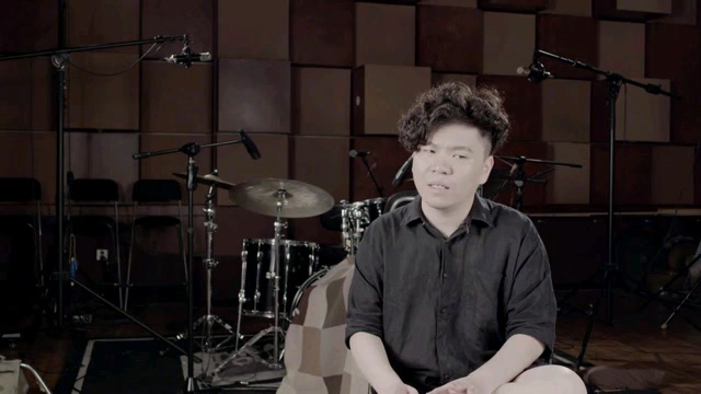 这里的黎明静悄悄 其它花絮:常石磊采访谈音乐 (中文字幕)