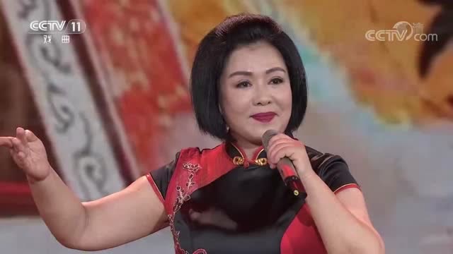 张学敏演唱京剧《穆桂英挂帅》选段,风范十足