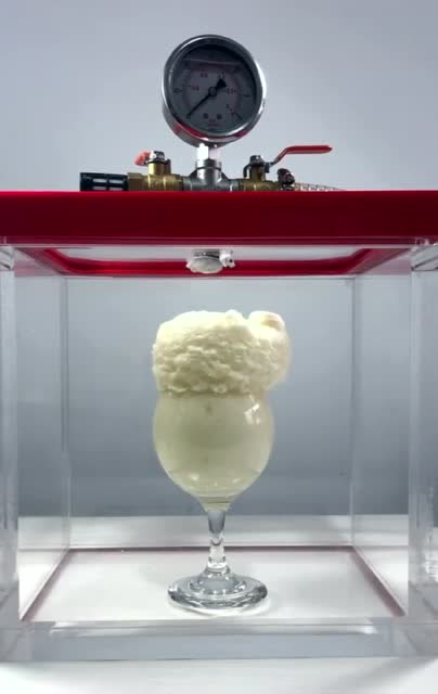 真空状态下的奶油,会有什么样的变化呢?看完长见识了!