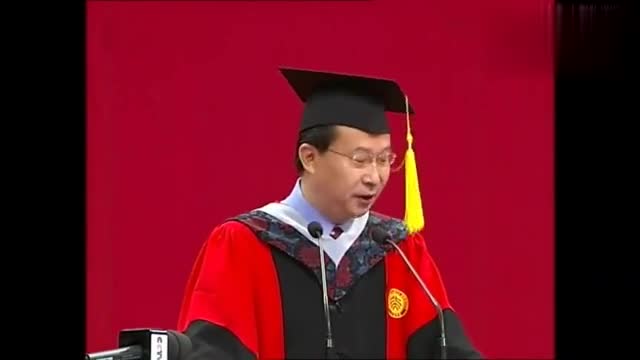 回顾北大教授饶毅演讲!讲话幽默充满能量!台下掌声不断