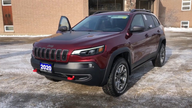 2020款吉普自由光抢先实拍,近距离感受下,啥叫改变