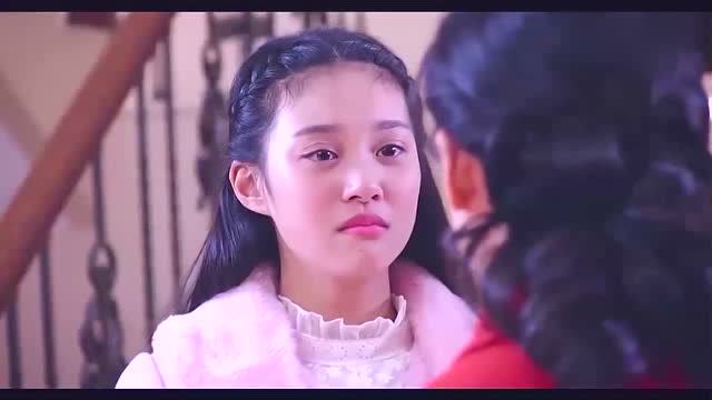 励志:陈艳丽要被警察带走,郑爽第一次叫了妈妈,她很感动也认识到错误