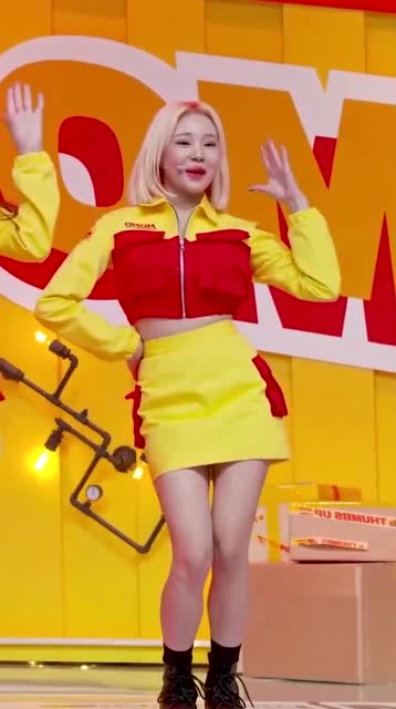 因为一首大田后生仔火遍全球的jooe,跳舞堪称蹦迪现场!