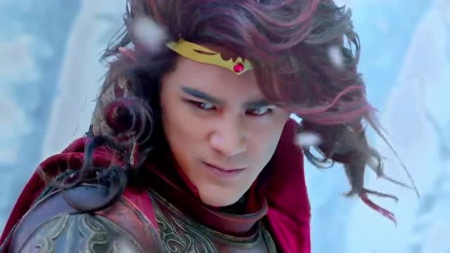 幻城:火族王子炘绝强闯雪雾森林,竟杀了看守的冰族侍卫