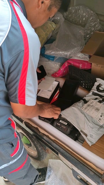 iphone11promax256g顺丰快递发出视频