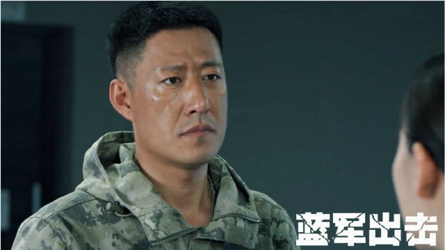 蓝军出击:指挥部内鬼终于现身,于震梅婷知道后都懵了,原来是他