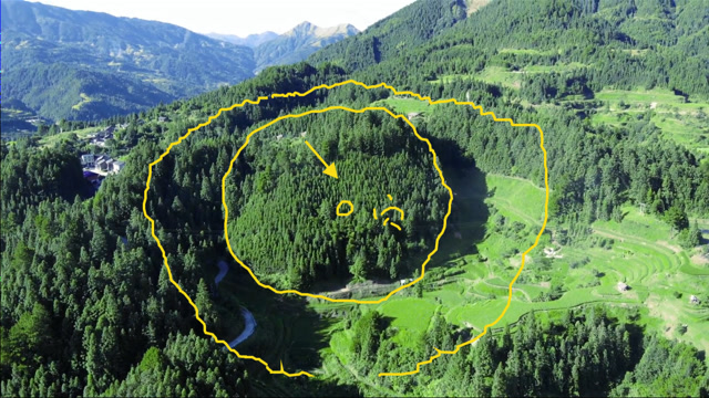 莲花宝地形气脉凝聚山包上顶级的风水宝地