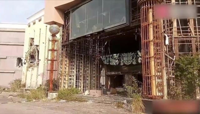 东莞曾经繁华无比的东莞新东泰已成一座废墟叫人唏嘘不堪