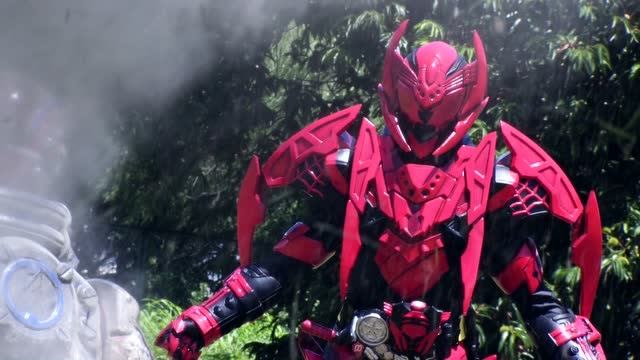 来瞅瞅血蜘蛛强大的战斗力这就是齐鲁巴斯的霸道