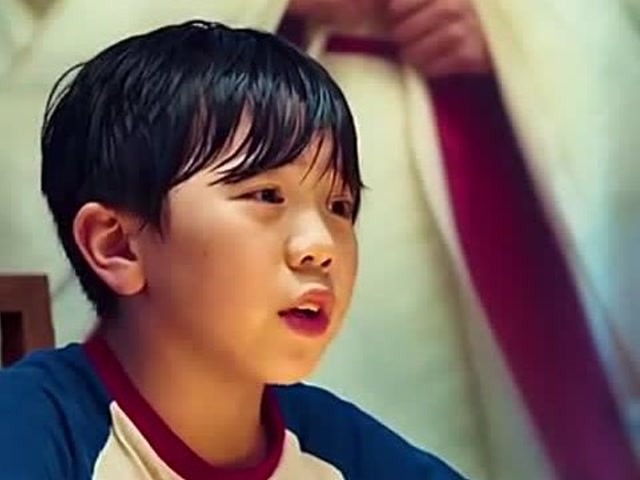 天才少年被一个连围棋基本规则都不懂的小孩连续赢了两次,瞬间崩溃了