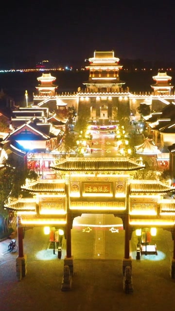 驻马店的不夜城皇家驿站旅拍