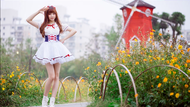 宅舞《爱言叶Ⅲ》这个wink也太可爱了,我要承包这个眼神