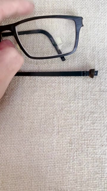 林德伯格牛角眼镜镜框桩头断裂修理 北京时尚靓阁眼镜维修