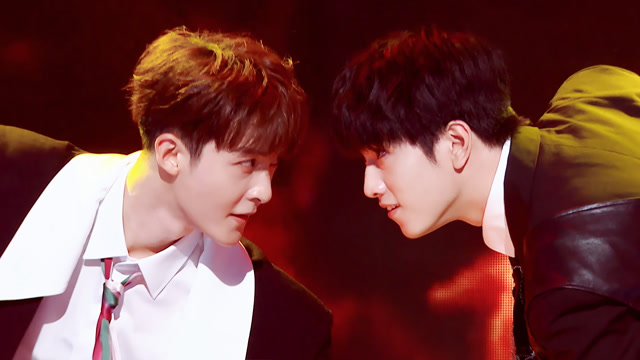 管栎敖子逸山城兄弟首秀《火》燃炸全场