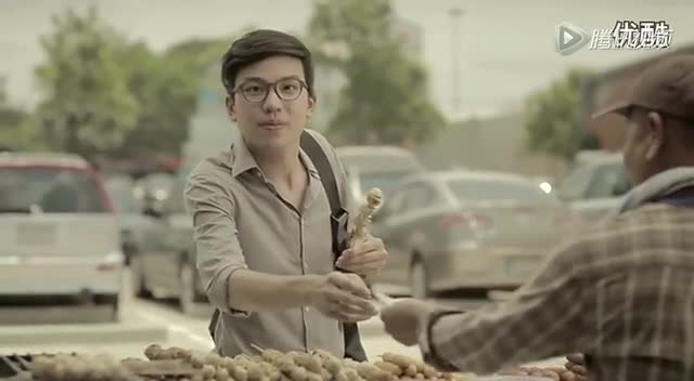 泰国感人广告《狗狗的报恩》_高清