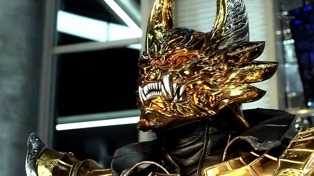 最强黄金骑士牙狼再次霸气出场,决战两只女霍拉