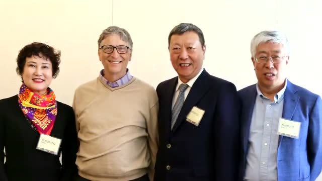 牛根生带着儿子女儿见比尔盖茨:我支持他们做公益!