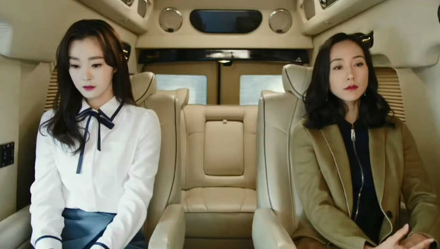 《逆袭之星途璀璨》段凌薇一脸疑问,直击苏橙与段承轩的关系如何