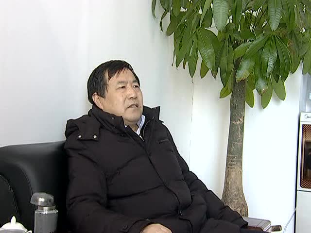 南振虎深入部分重点单位暗访督查