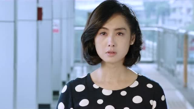 《二次初恋》终极预告 朱茵化身女神众人追捧