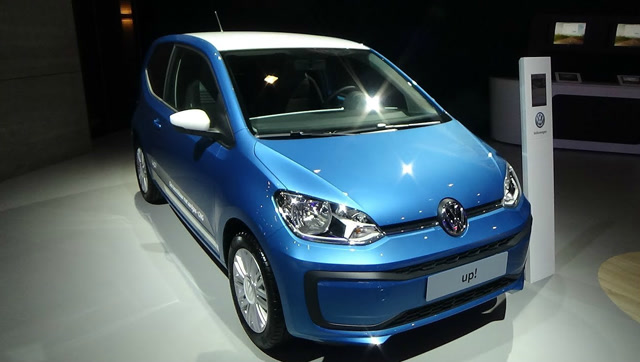 迷你大众汽车,大众up ,外形非常可爱,女司机可能会非常喜欢