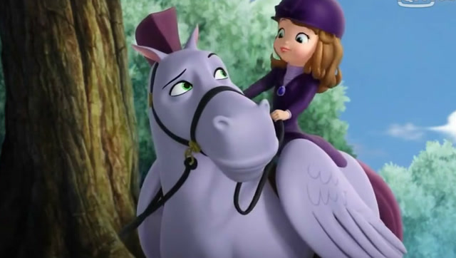 小公主苏菲亚:苏菲亚骑着飞马穿梭云层,到任何地方都是几分钟哦