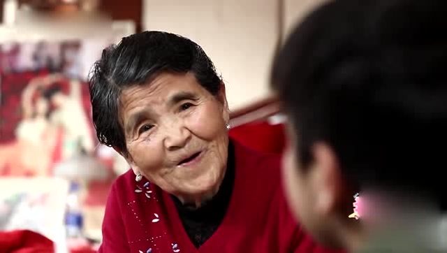 安迪奶奶宠娃十级! 安迪害羞承认长相随奶奶