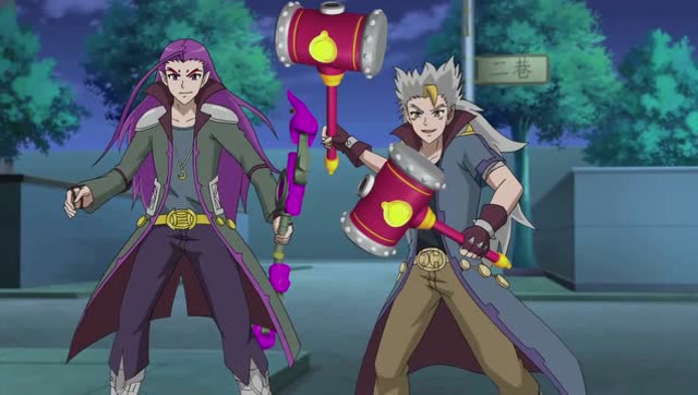 巴啦啦小魔仙:天狼天蛇出招打小魔仙,却成了互相伤害,太好笑了