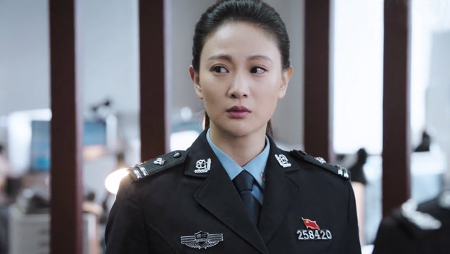 《猎毒人》女主侯梦莎新晋女神,有温度的女警花,不愧是我们的铁娘子
