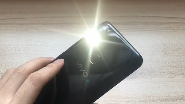 这么炫的手机闪光灯玩法,值得一试!